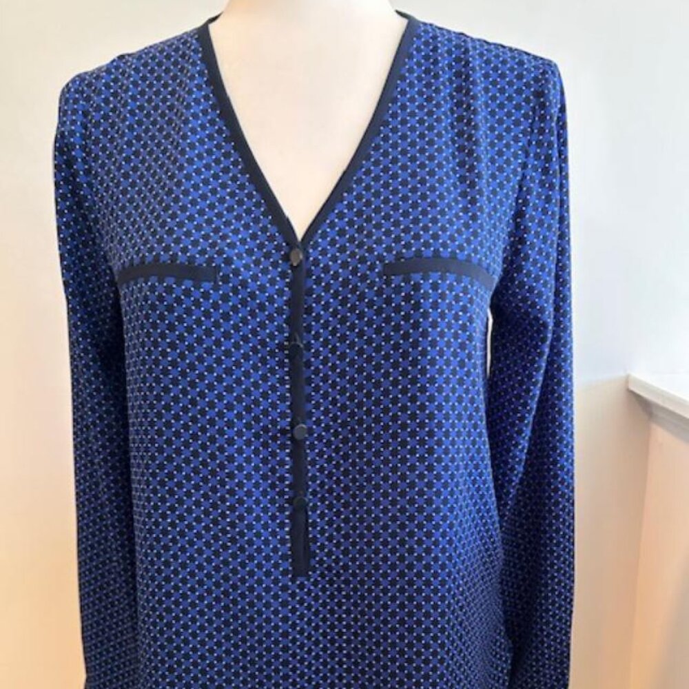 Nautica blue with buttons shirt, Size small